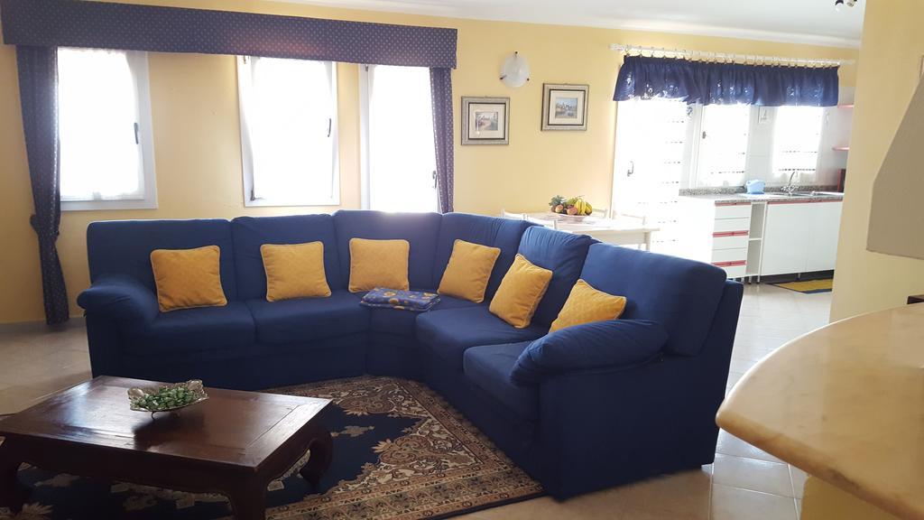 Partaitria Apartment *